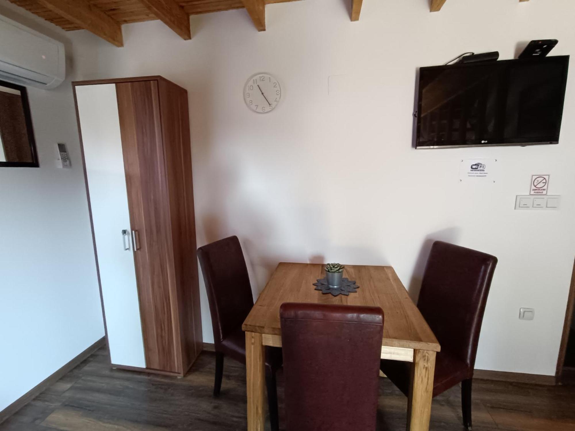 Hotel Guesthouse Stari Jasen Velika Mlaka Esterno foto