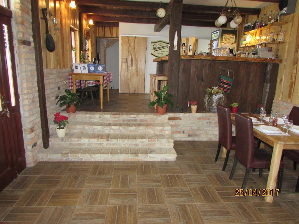 Hotel Guesthouse Stari Jasen Velika Mlaka Esterno foto